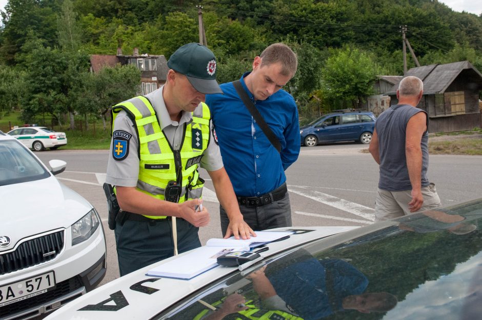 Policijos reidas Kaune: kas įkliuvo?