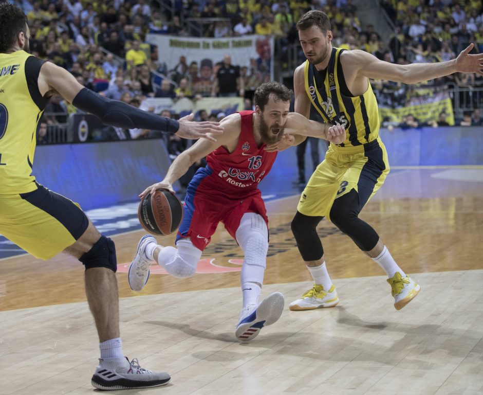 CSKA krepšininkai išplėšė pergalę Stambule