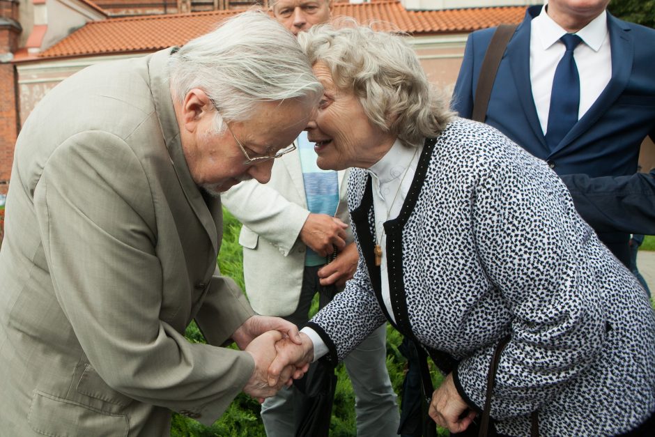 Minėjimas prie A. Mickevičiaus paminklo