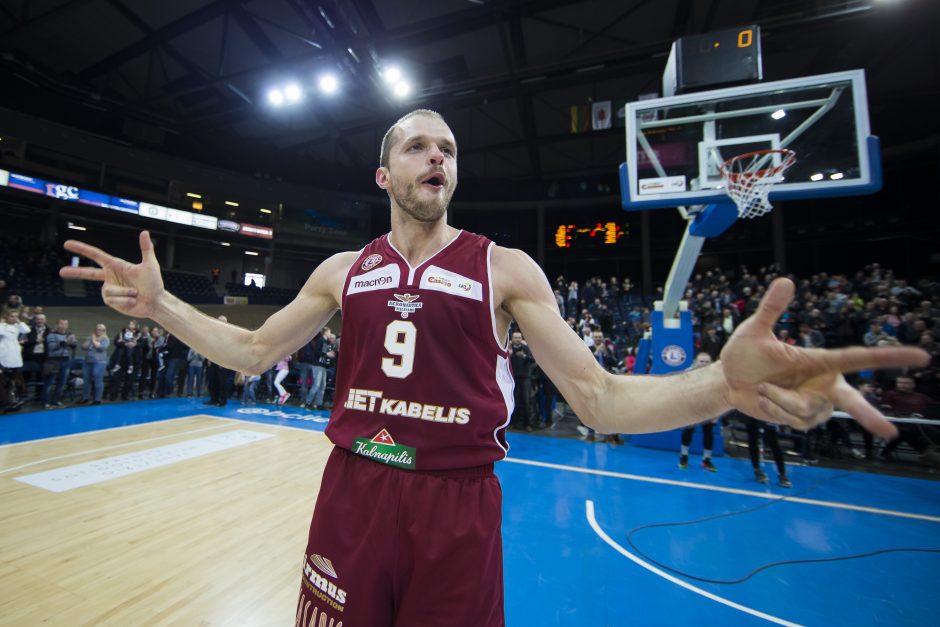 LKL ketvirtfinalis: „Lietkabelis“ - „Vytautas“  77:75