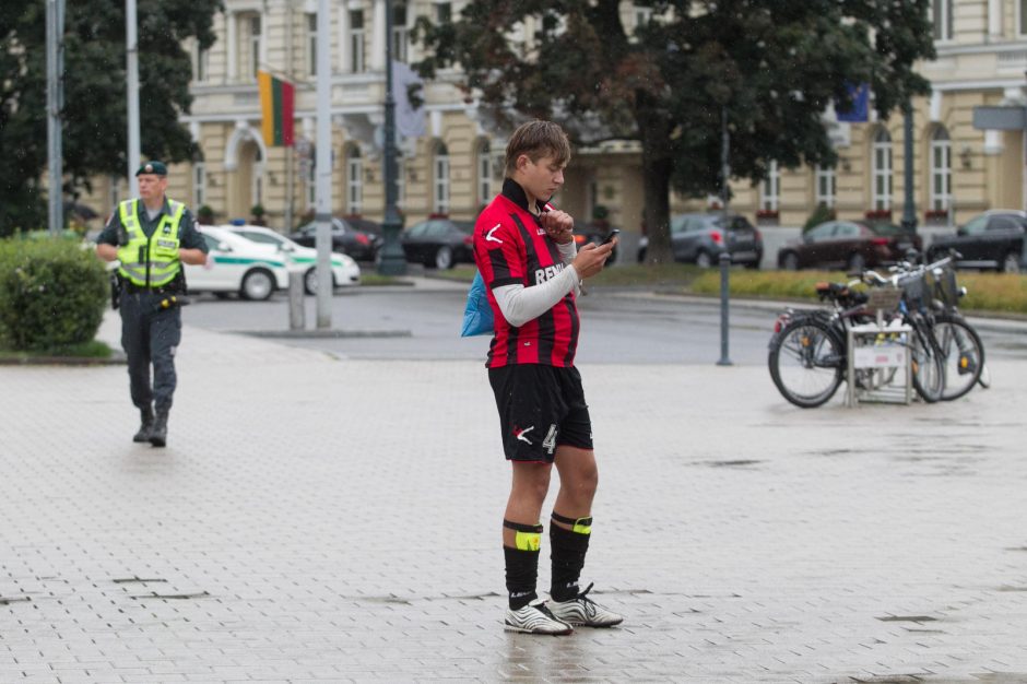 „Sostinės dienų“ startas nors lietingas, bet nuotaikingas