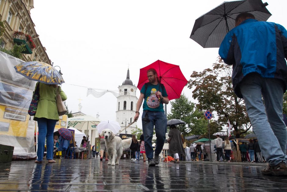 „Sostinės dienų“ startas nors lietingas, bet nuotaikingas