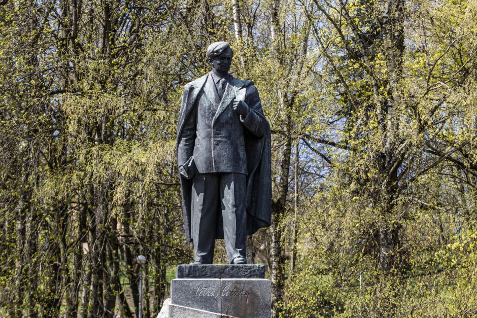 P. Cvirkos paminklą iš sostinės priimtų rašytojo gimtinė