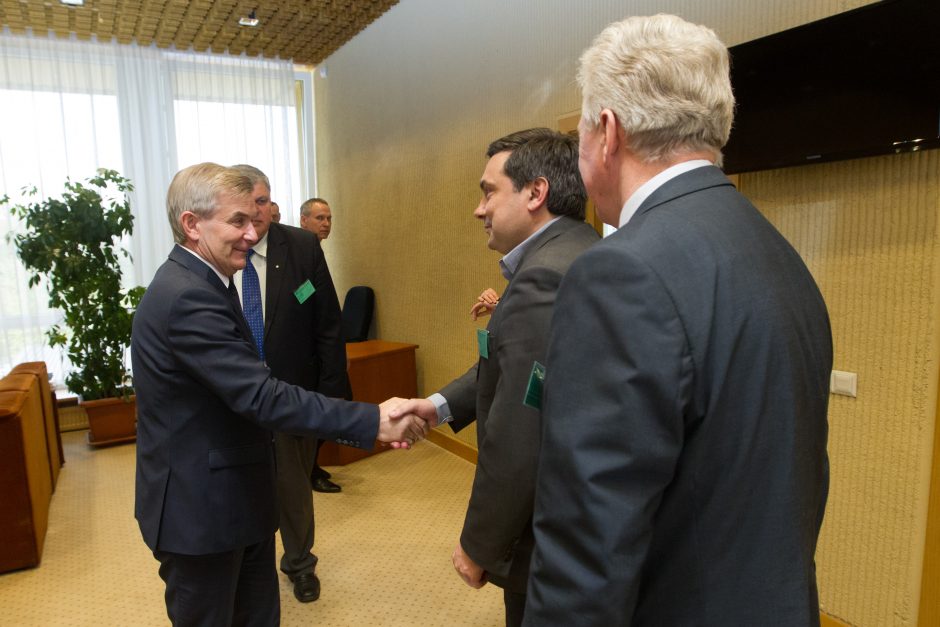 Seimo pirmininkas susitiko su rektoriais