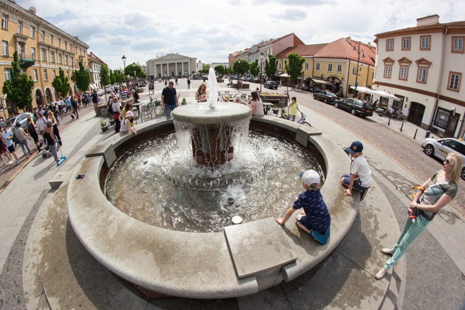 Nuo liaudies muzikos iki robotų: taip Vilnius šventė Gatvės muzikos dieną