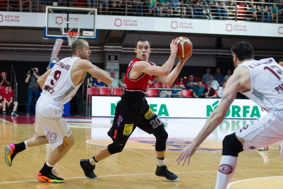 „Lietuvos rytas“ vėl gavo į kaulus nuo „Lietkabelio“ 