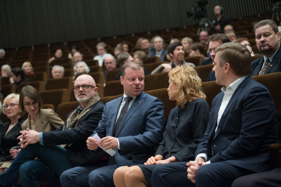 Vyriausybėje įteiktos kultūros ir meno premijos