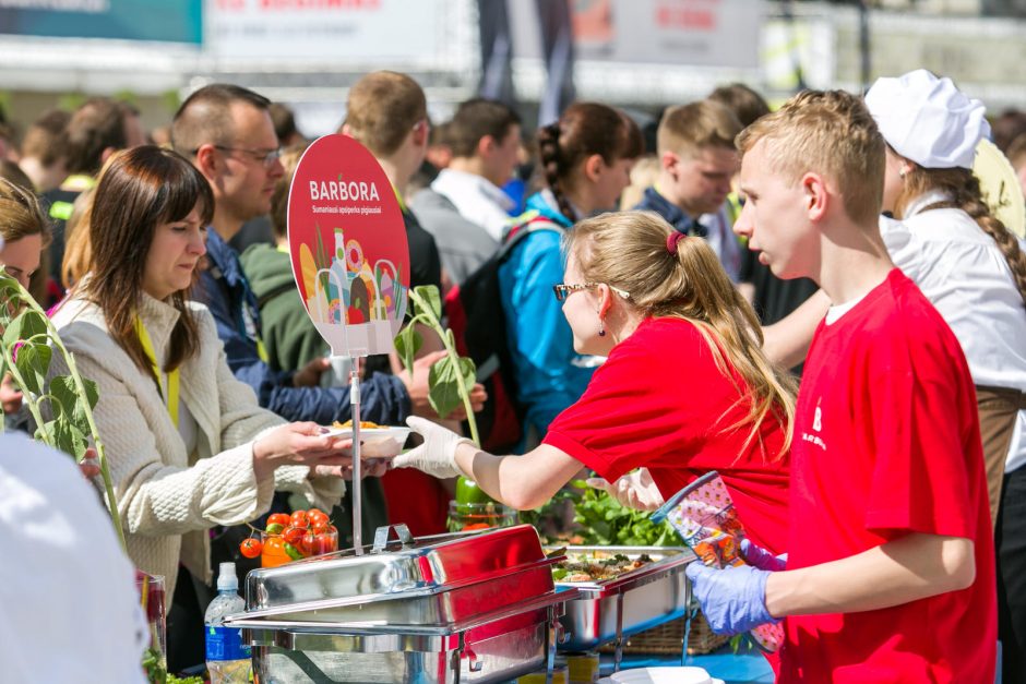 Vilnius siekė makaronų valgymo rekordo