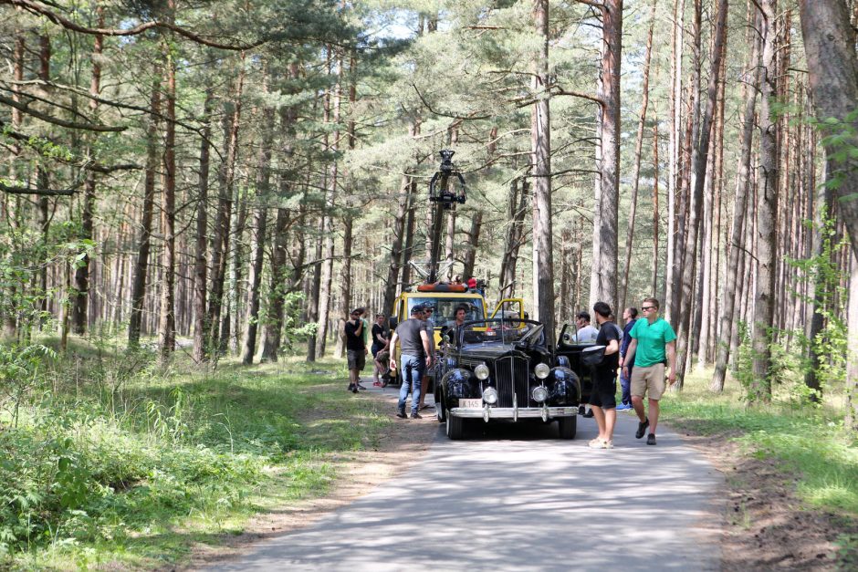 Filmui „Tarp pilkų debesų“ lėšų ieškoma Seime