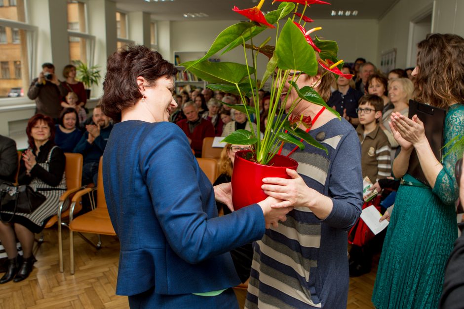 Į biblioteką – ir ieškoti lobio