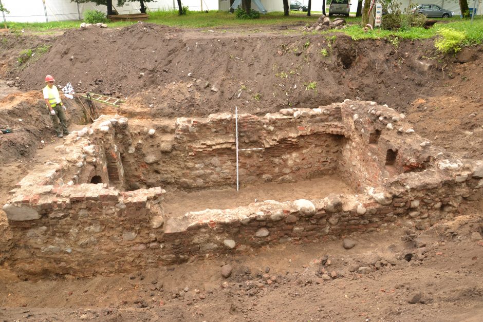 Kaune darbo padaugėjo ir archeologams: atkastas net lobis