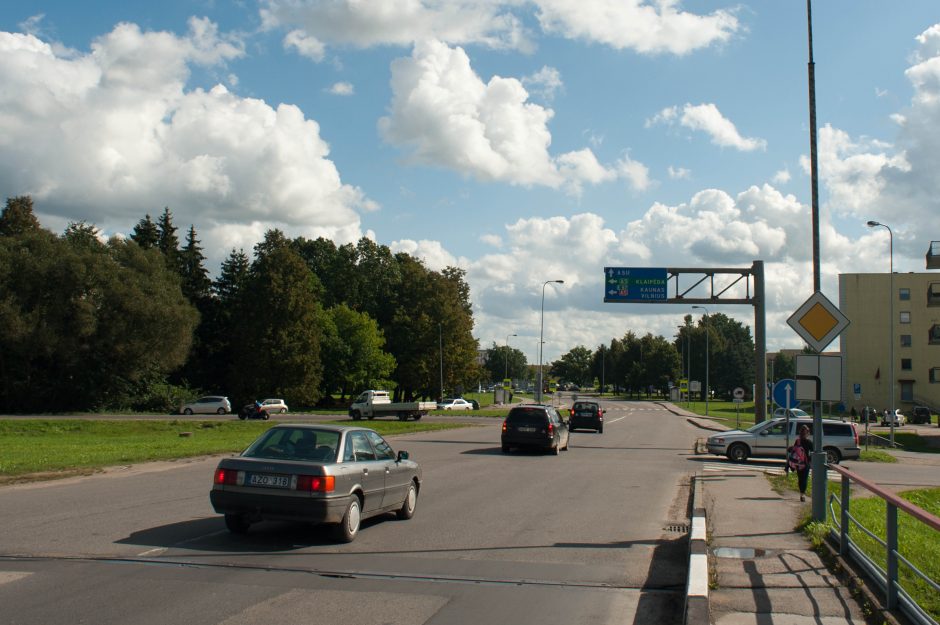 Kelių ir gatvių remontai pakaunėje įgauna pagreitį