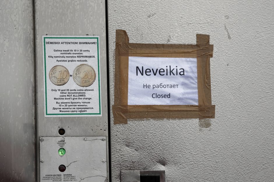 Papiktino neveikiantis tualetas