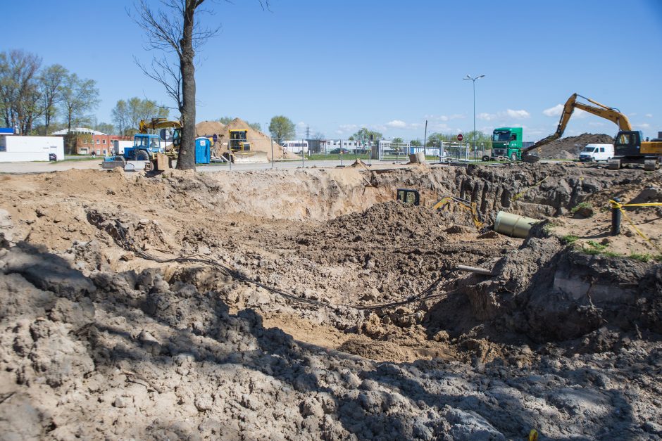 Ribos eismą žiedinėje sankryžoje