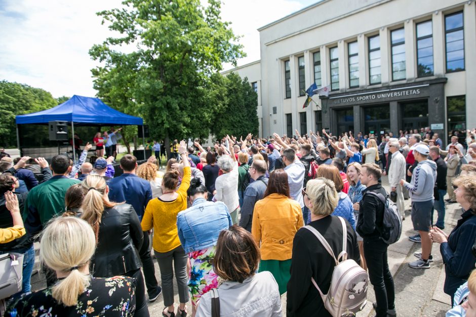 D. Motiejūnas bus treneriu ar karvių sėklintoju?