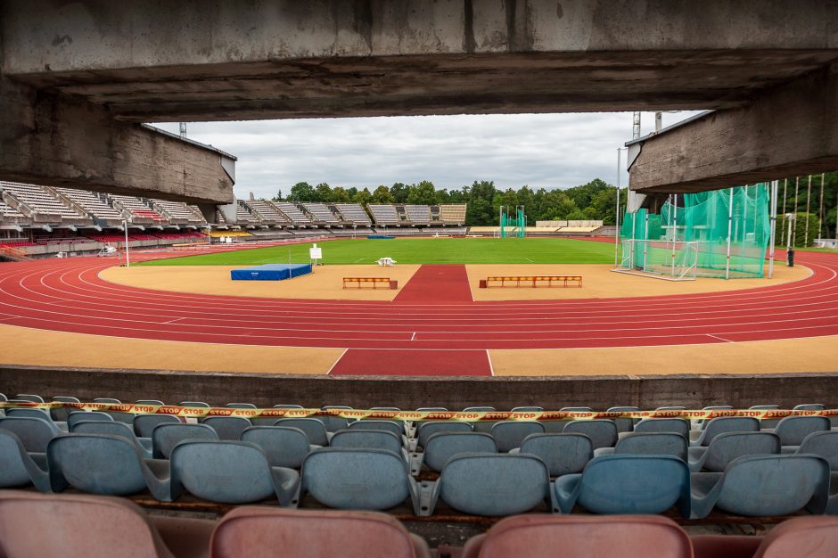 Teismo sprendimas stabdyti darbus stadione prieštarauja įstatymams?