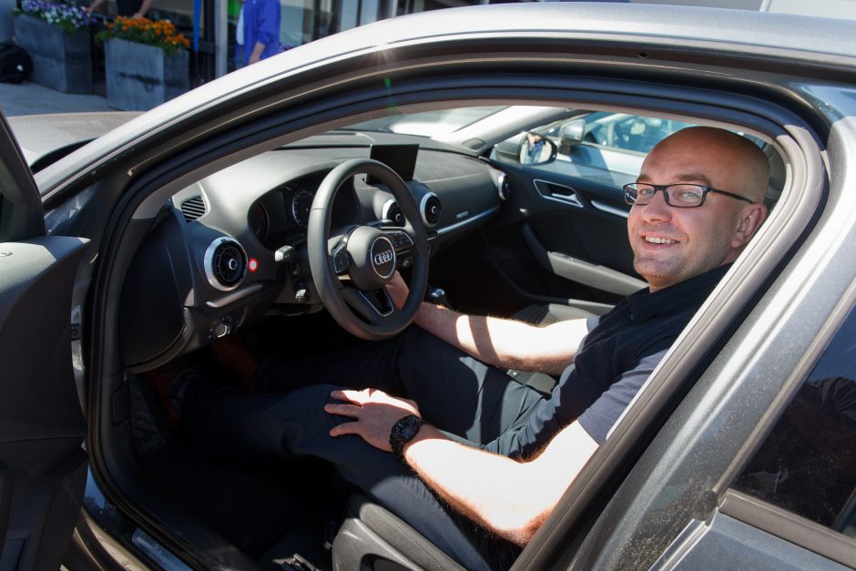 „Audi“ automobiliai – dar devyniems iššūkį įveikusiems „Lidl“ parduotuvių vadovams