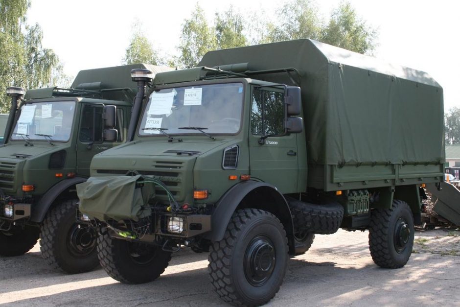 Lietuvos kariuomenę pasieks pirmieji nauji vokiški sunkvežimiai