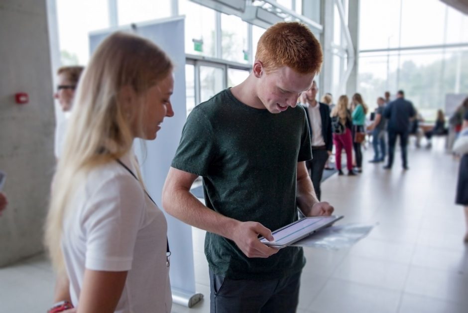 KTU studentiją papildys daugiau šimtukininkų?