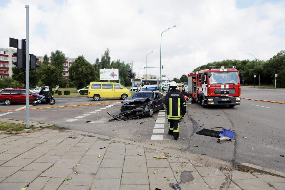 Klaipėdoje - tragiška avarija: žuvo du žmonės