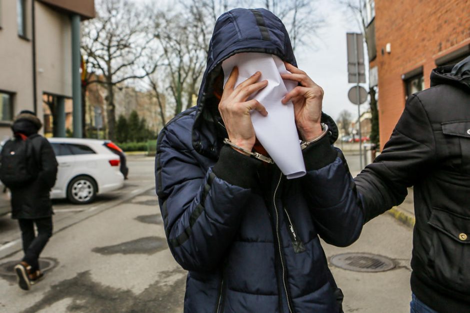 Klaipėdoje jaunas plėšikas išžagino studentę