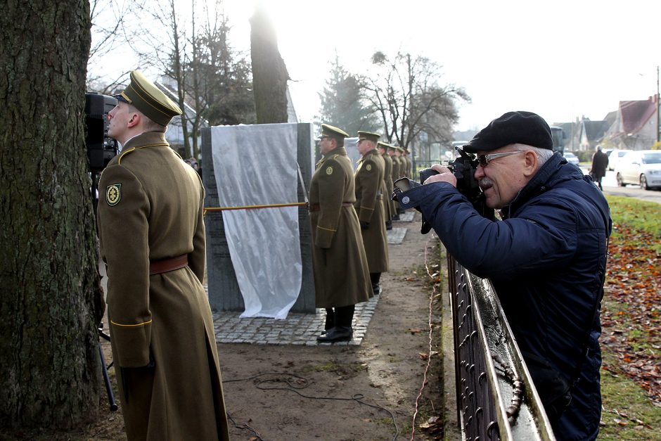 Memorialo žuvusiems karininkams atidengimas