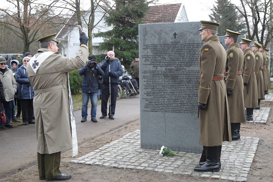 Memorialo žuvusiems karininkams atidengimas