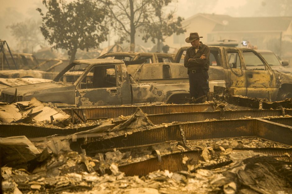 Kalifornijoje dėl miškų gaisrų – nepaprastoji padėtis