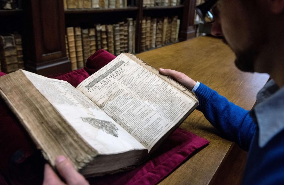 Prancūzijos provincijos bibliotekos lentynoje rastas 14 mln. litų vertės lobis