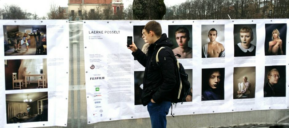 Tarptautinis fotožurnalistikos festivalis kviečia į ekskursiją po parodą