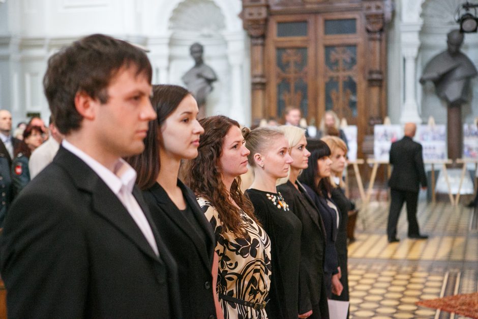 Pareigūnams padėkojo po beveik 25 metų