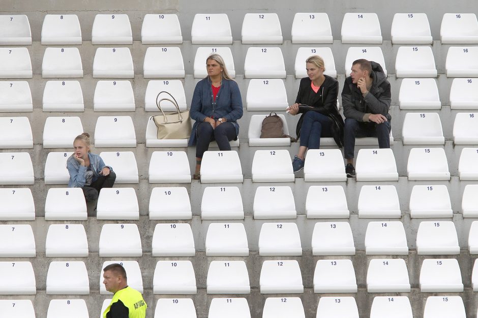 „Žalgiris“ po dramatiškos kovos įveikė „Sūduvą“ ir žengė į LFF taurės finalą