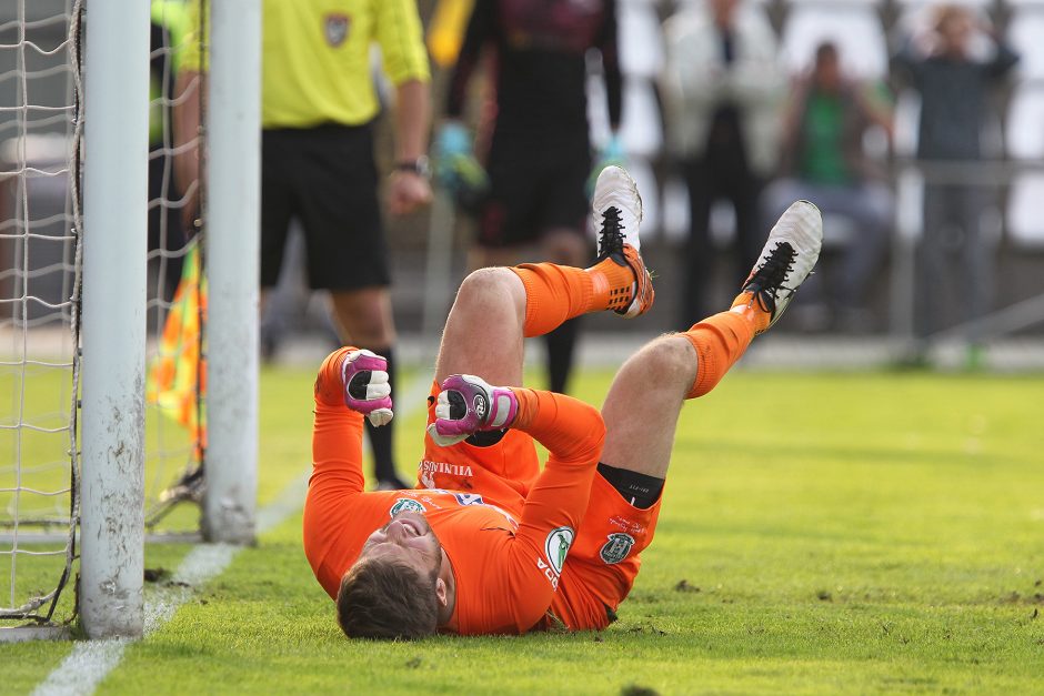 „Žalgiris“ po dramatiškos kovos įveikė „Sūduvą“ ir žengė į LFF taurės finalą