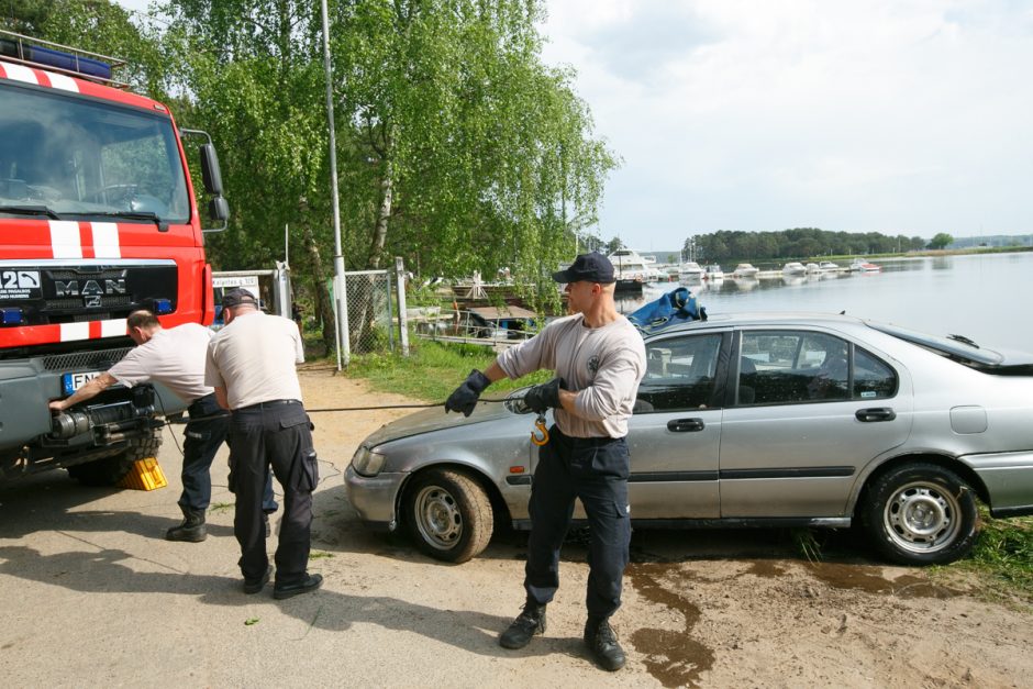 Į Kauno marias įvažiavo automobilis su senoliais