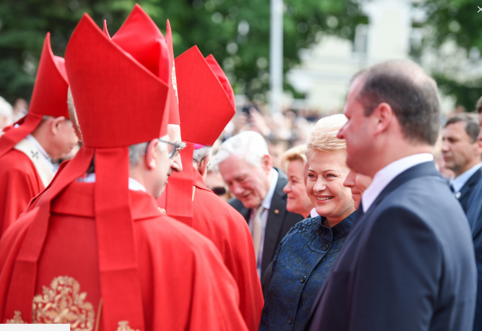 Į Kaišiadoris parvežtas sarkofagas su T. Matulionio palaikais