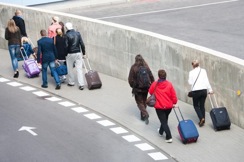 Siūloma leisti dvigubą pilietybę tik emigravusiems į ES ir NATO šalis