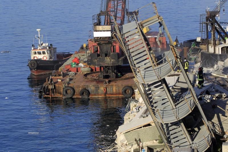 Italijoje po laivybos nelaimės ieškoma gyvųjų