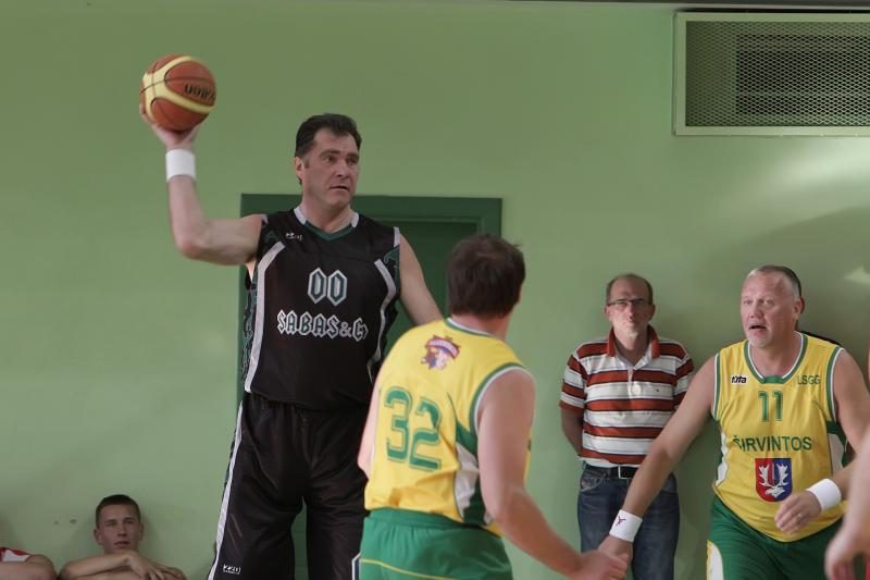 Krepšinio aikštelėje Klaipėdoje – Arvydas Sabonis 