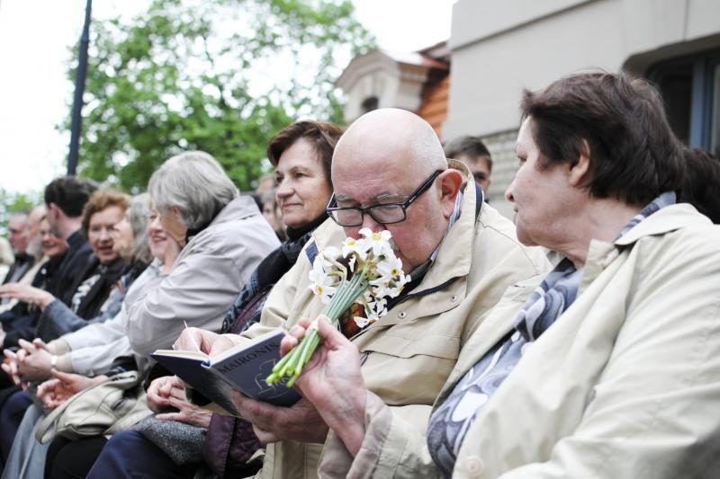 Maironio kūrybą skaitė G.Steponavičius, A.Gelūnas, R.Doveika