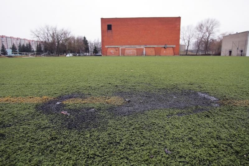 Mėginta padegti Klaipėdos futbolo mokyklos stadiono dangą
