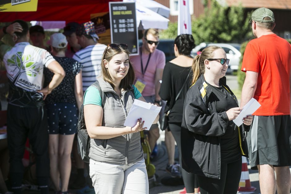 Savaitgalis festivalyje „Sveika, Neringa!“ V. Baumilai prasidėjo nesėkme	