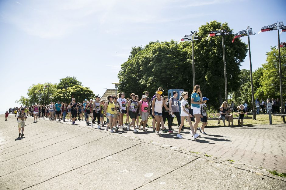 Savaitgalis festivalyje „Sveika, Neringa!“ V. Baumilai prasidėjo nesėkme	