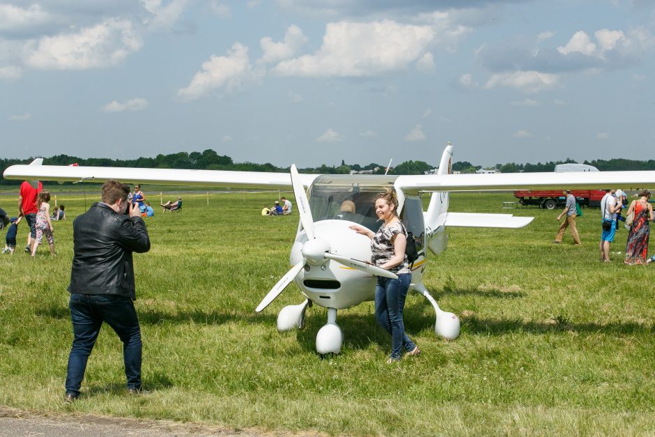 Aviacijos šventė subūrė šeimas