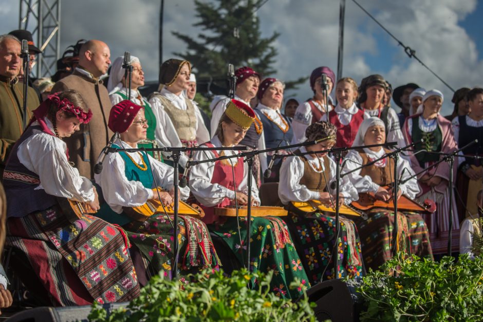 Joninių savaitgalį Nida džiugina renginiais