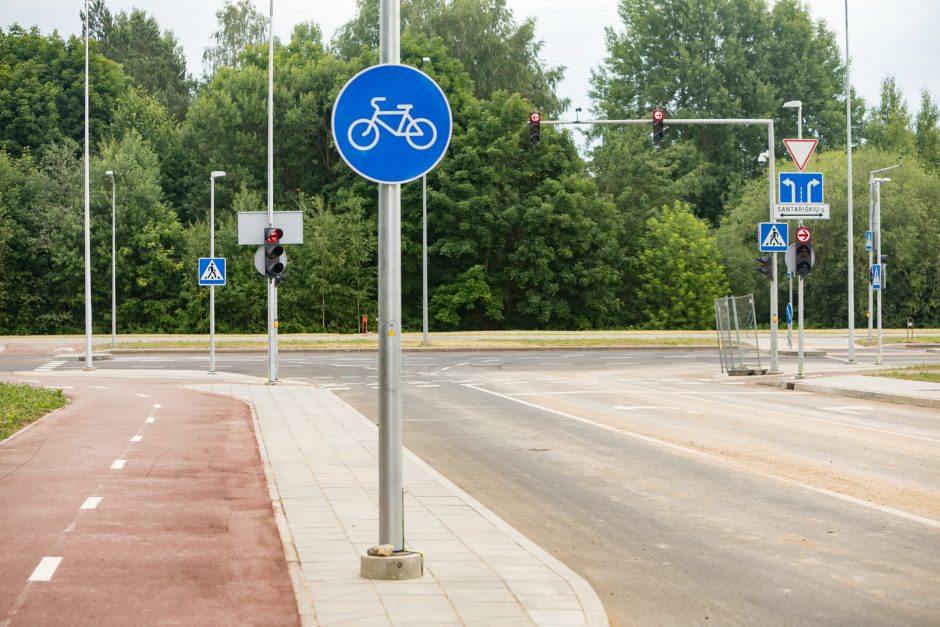 Vilniuje nutiesta trijų eismo juostų Santaros gatvė