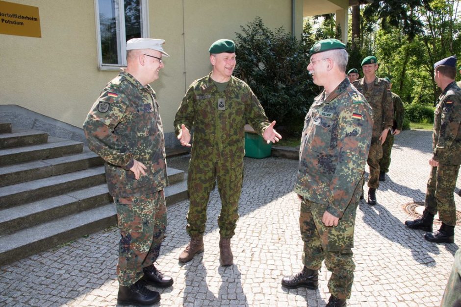 Lietuvos kariams vis dažniau prireikia vokiečių kalbos