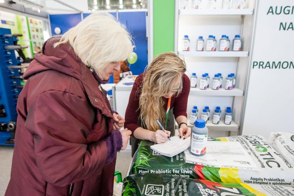 Parodoje „Ką pasėsi…“ išsirikiavo prekeiviai ir technika