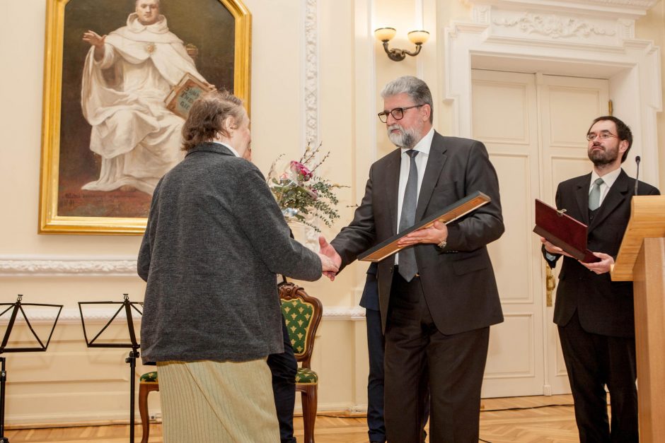 Tolerancijos žmogumi išrinkta rašytoja V. Juknaitė