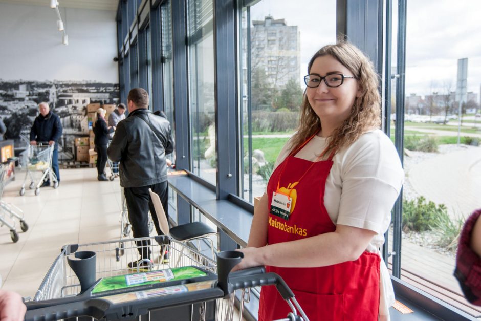 „Maisto banko“ akcijos dalyvis: padėdamas kitiems, padedi sau