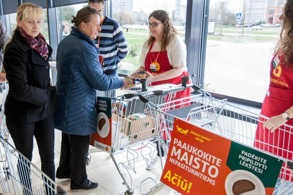 „Maisto banko“ akcijos dalyvis: padėdamas kitiems, padedi sau